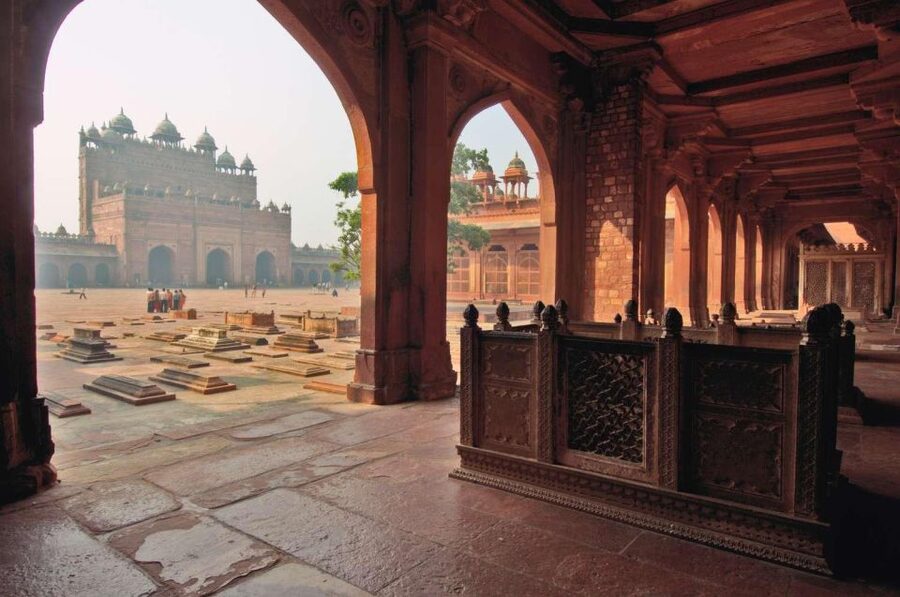 Taj Mahal Sunrise & Agra Fort Tour with Fatehpur Sikri - Lunch and the breakfast question