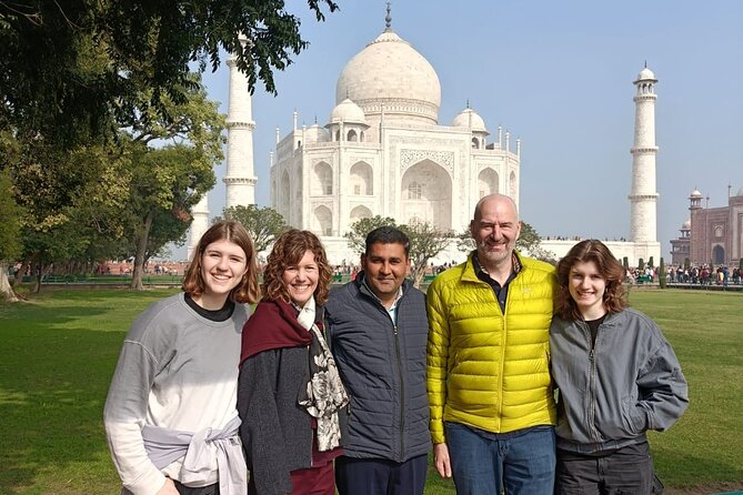 Taj Mahal Sunrise and Agra Fort Private Guided Tour - Why the sunrise start matters at the Taj Mahal