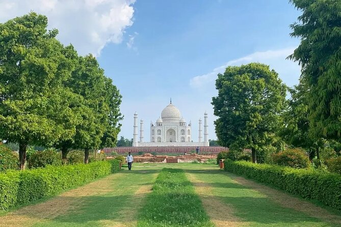 Taj Mahal Sunrise and Agra Fort Private Guided Tour - Is the $10 price good value?