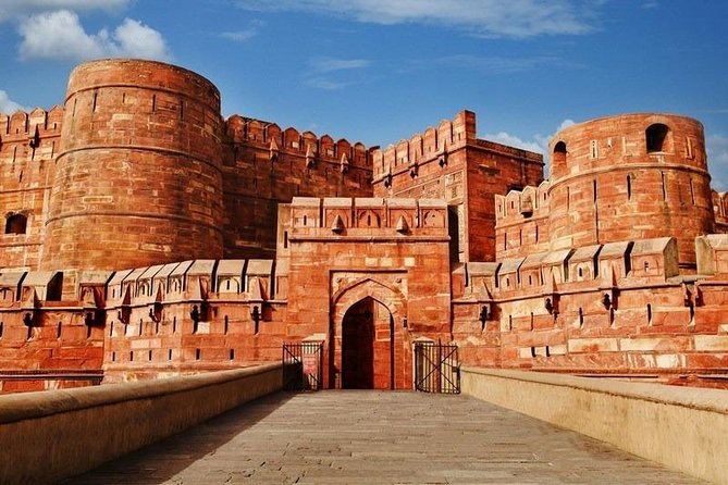 Taj Mahal with Agra Fort Skip-the-Line tickets & guide - Agra Fort gives the Taj Mahal a story