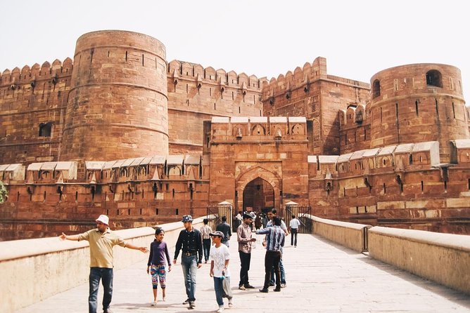 Taj Mahal with Agra Fort Skip-the-Line tickets & guide - Reaching the Taj Mahal with less waiting