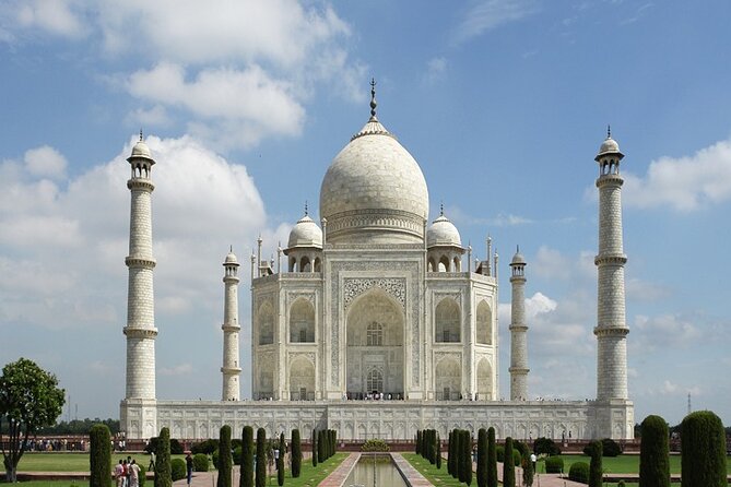 Taj Mahal with Local Agra Tour - What the guides add