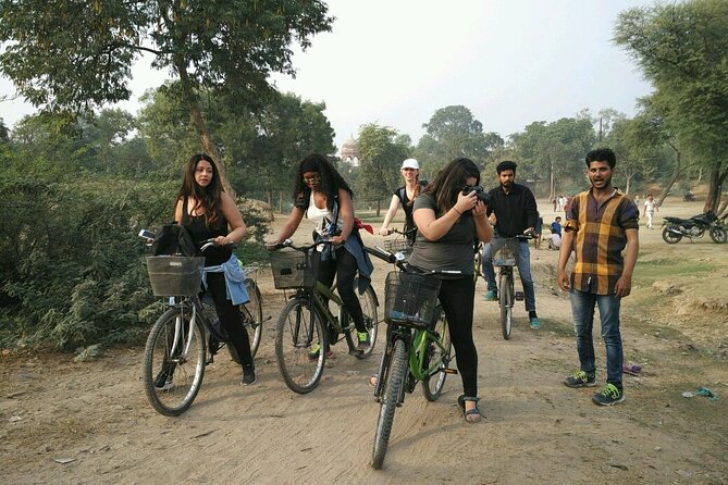 Taj Nature And Country Side Bike Tour - Guide quality and the small-group difference