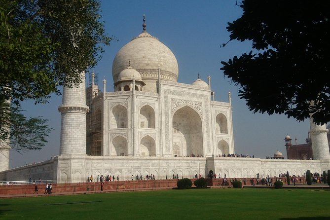 Tajmahal Sunrise And Sunset Tour in Agra with Fatehpur Sikri - Agra Fort and the Mughal court