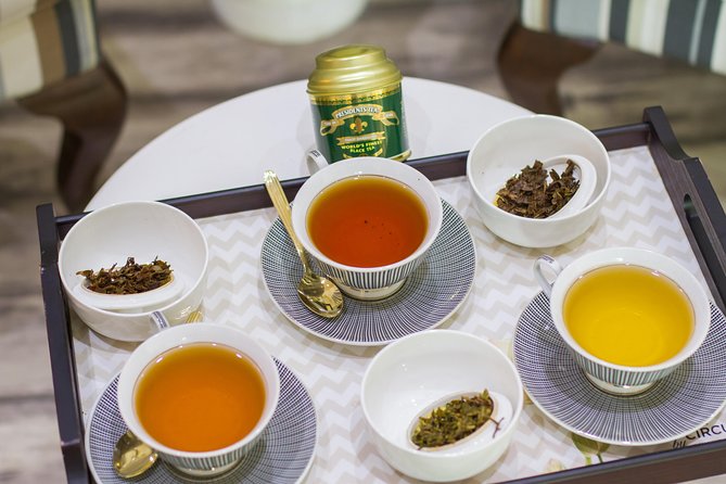 Tea Tasting Session at India's oldest tea boutique : Sancha Tea Boutique - Why the Darjeeling comparison matters